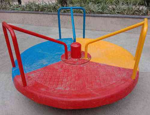 KidsPlay Multi-colour Merry Go Round