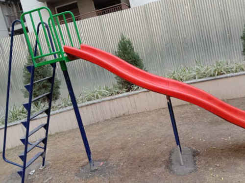 Playground Stand Alone Single Wave Slide