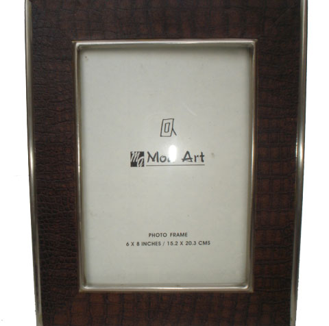 Mod Art - Manufacturers, Exporters of Photo Frame Manufacturer in Moradabad, Uttar Pradesh,