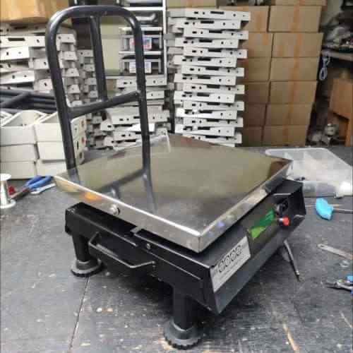 Accustrain - Manufacturers of Electronic Weighing Scale in Yamunanagar, Haryana,
