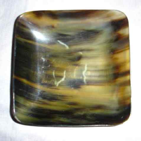 Universal Exports - Manufacturers, Exporters of Horn Handicrafts in Delhi, 