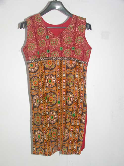 Rajasthani Hand Embroidered Kurti