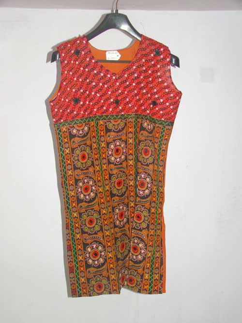 Hand Embroidered Kurti