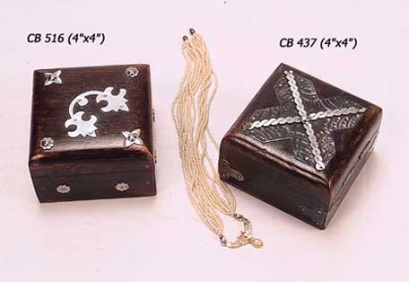 Wooden Boxes Manufacturers