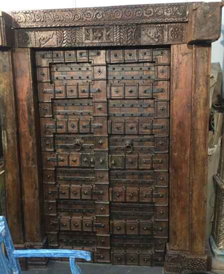 Wooden Handicrafts Antique Furniture