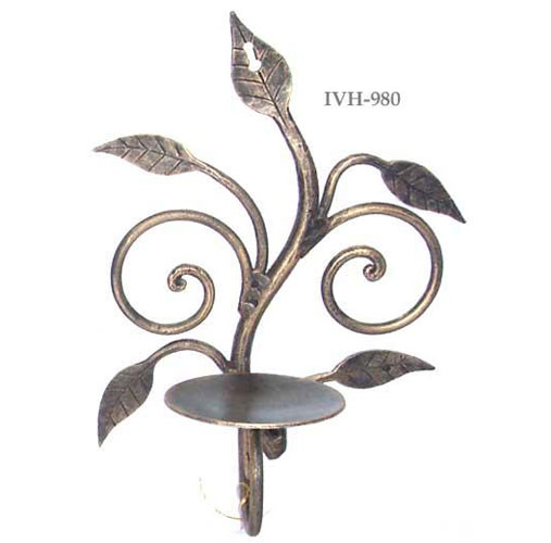 Indian Village Handicrafts - Manufacturers, Exporters of Iron decorative Items in Saharanpur, Uttar Pradesh,