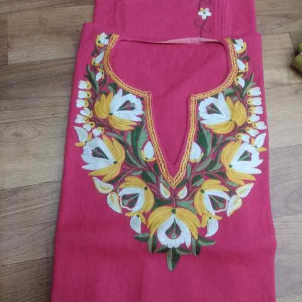 Chinar Creations - Manufacturers, Exporters of Designer Sarees in Delhi, 