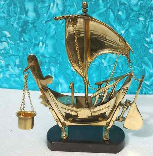 A V Gifts And Handicrafts - Manufacturers, Exporters of home decor items in Moradabad, Uttar Pradesh,