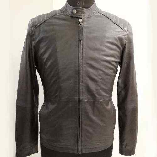 Skin Craft - Manufacturers, Exporters of ladies leather coats in Delhi, 