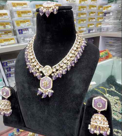 Paramount Jewels - Wholesale Supplier of Bridal Jewellery Wholesale Store in Delhi, 