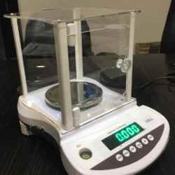 Precision Weighing Scale 300g in Surat