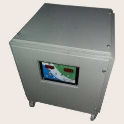 Servo Stabilizer 10 KVA Air Cooled