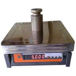 Laboratory Weighing Balance in Ahmedabad