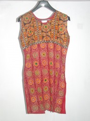 Hand Embroidered Rajasthani Kurti