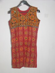Hand Embroidered Ethnic Kurti in Jaipur