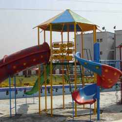 Playground Equipment - Multi Play Station