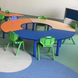 Kindergarten Detachable Round Table and Chairs in Noida