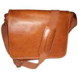 Leather Cross Body Messenger Bags in Kanpur