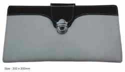 Leather clutch bag for women in Kolkata