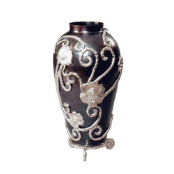 Designer Flower Vase in Moradabad