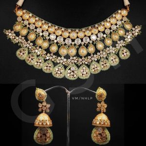 Kundan Choker Set with Earrings