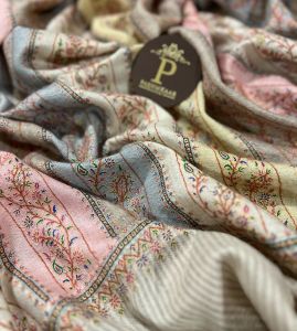 Handmade Pure Pashmina Shawls in 