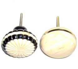 Horn Door Knobs