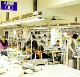 high fashion woven and knitted garments in Delhi
