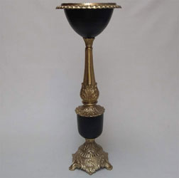 Decorative Brass Handicrafts Candle Holder in Moradabad