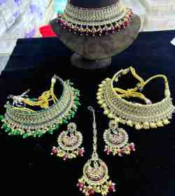 Kundan Jewellery Shop in Delhi