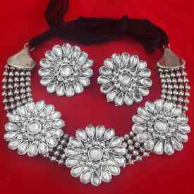 Imitation Jewellery Shop in Delhi